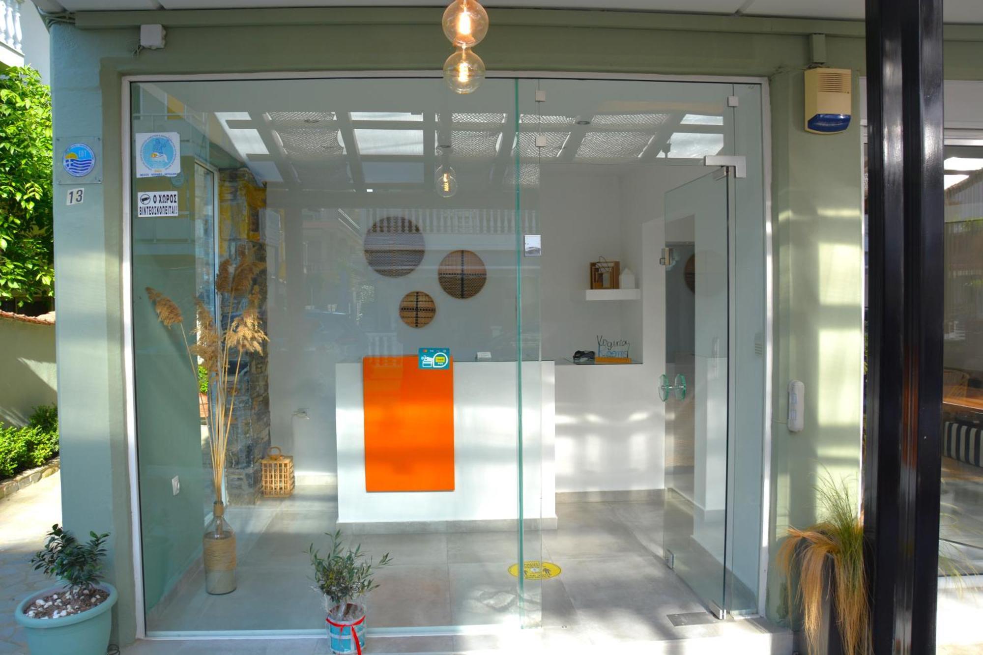 Virginia Rooms Olympiaki Akti Exterior photo