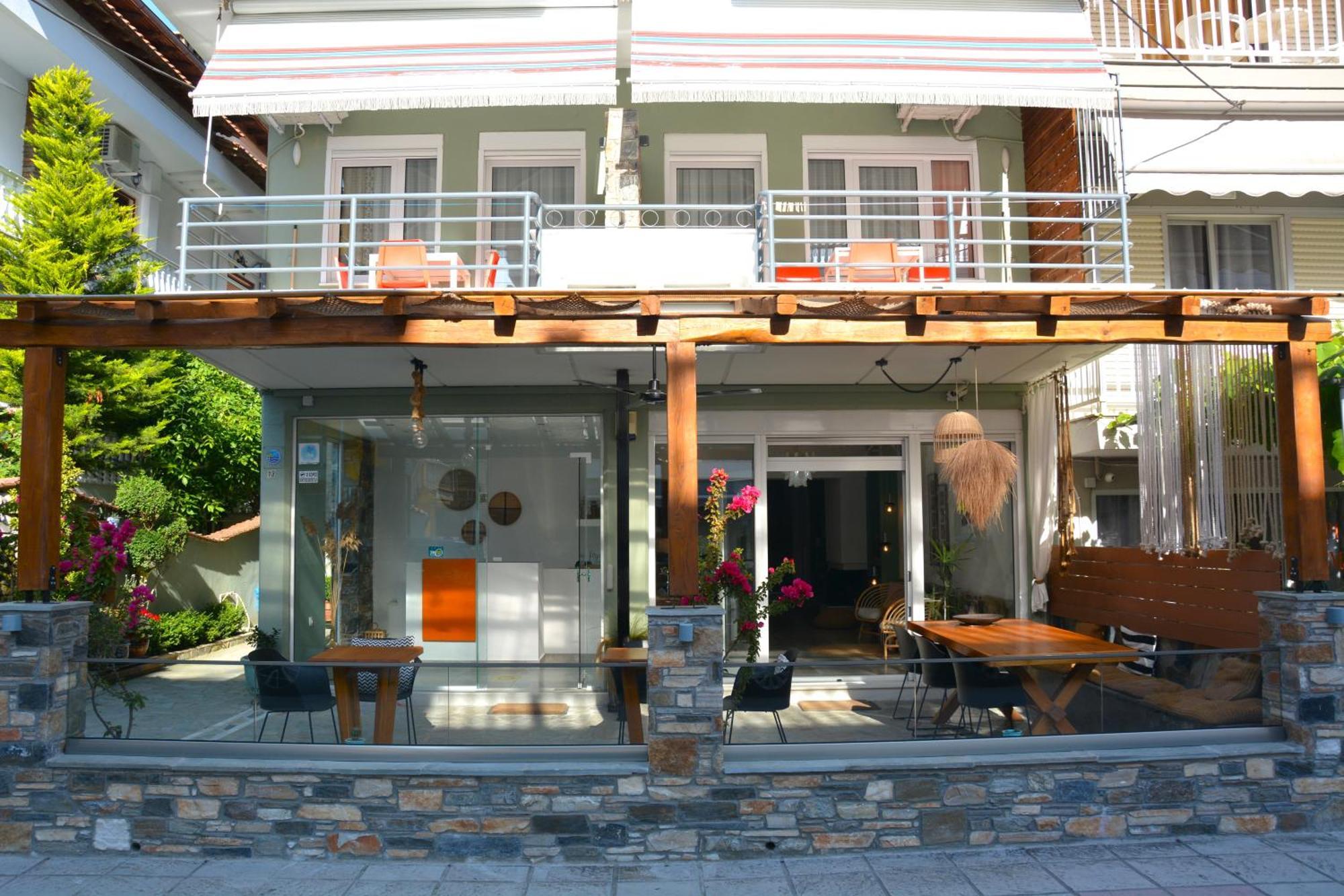 Virginia Rooms Olympiaki Akti Exterior photo